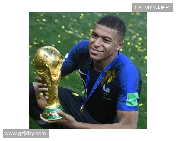 2018年全球足球百大球星榜单揭晓:顶级球员逐鹿群雄精彩纷呈 2018年全球足球百大球星榜单揭晓:顶级球员逐鹿群雄精彩纷呈